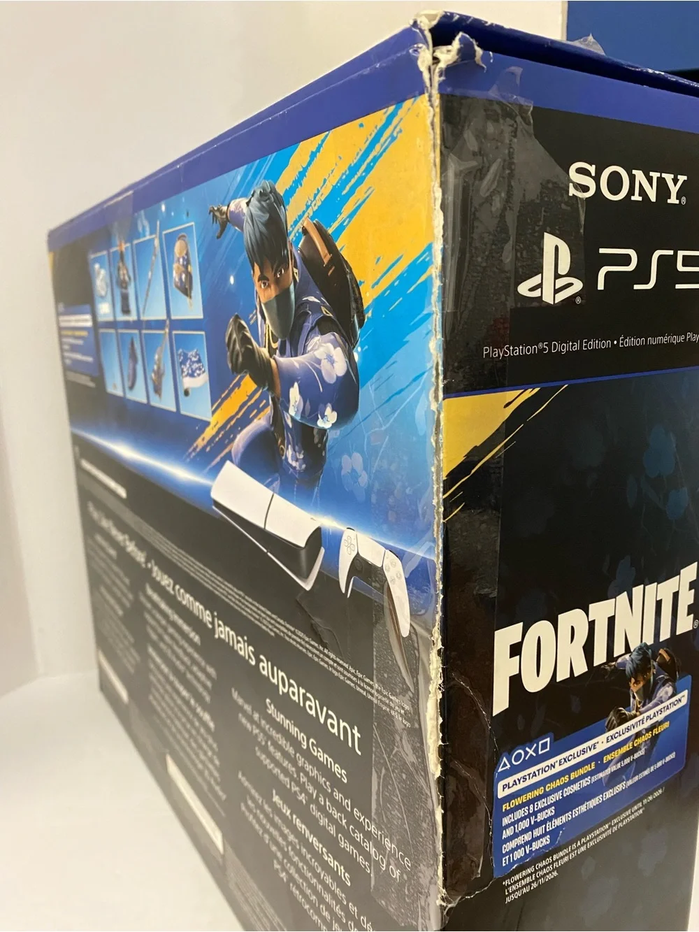 Sony PS5 Fortnite flowering chaos bundle Digital 825GB new in open box, WHITE